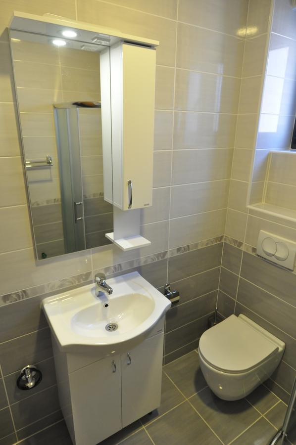 Alex 2 Apartman Vrnjačka Banja Δωμάτιο φωτογραφία