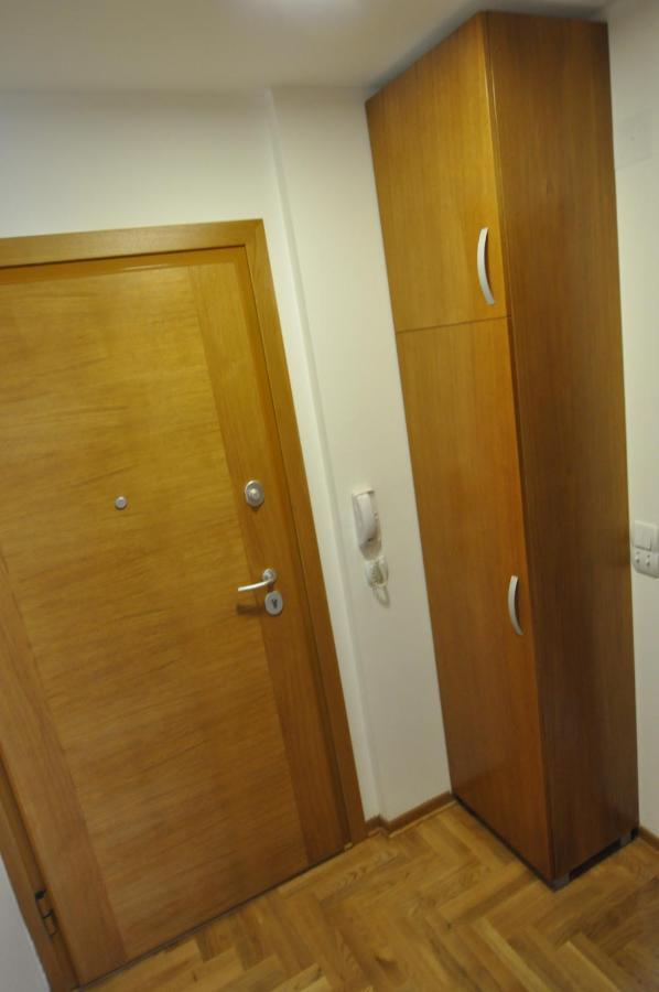 Alex 2 Apartman Vrnjačka Banja Δωμάτιο φωτογραφία